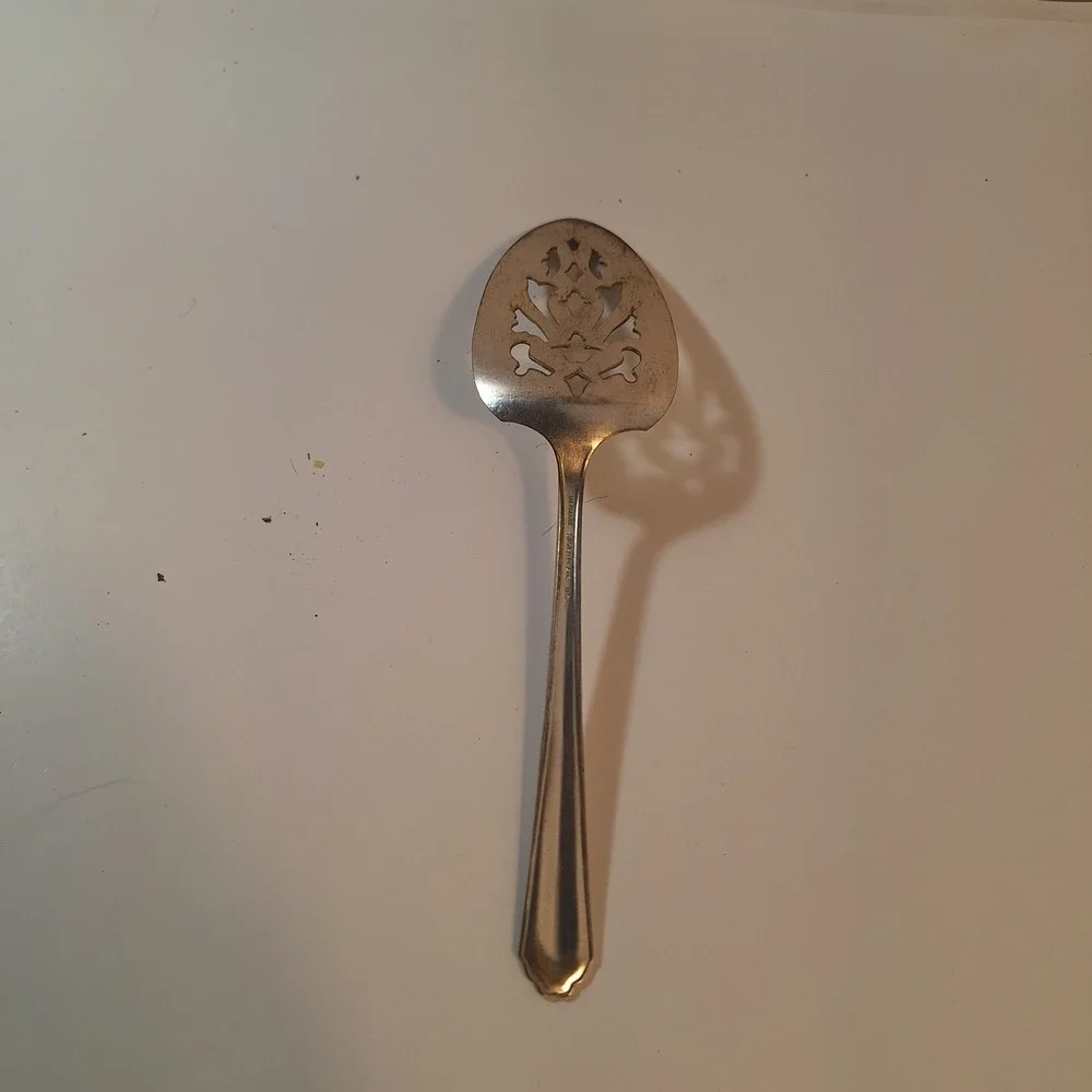 VINTAGE MARIANNE SILVERPLATE 